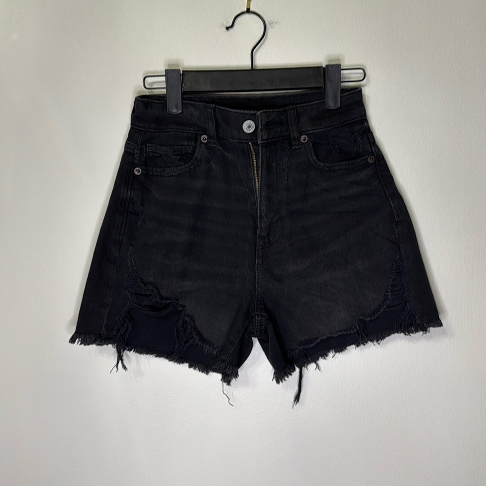 American Eagle Highest Rise Mom Short NWT